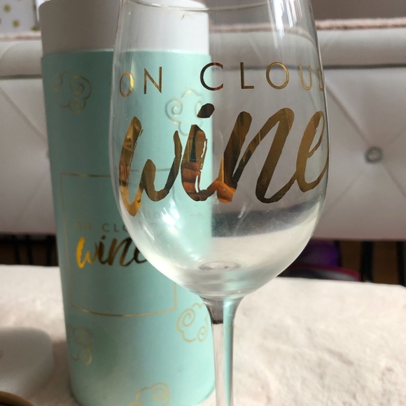 Fancy Wine Glass - Picture 3 of 7